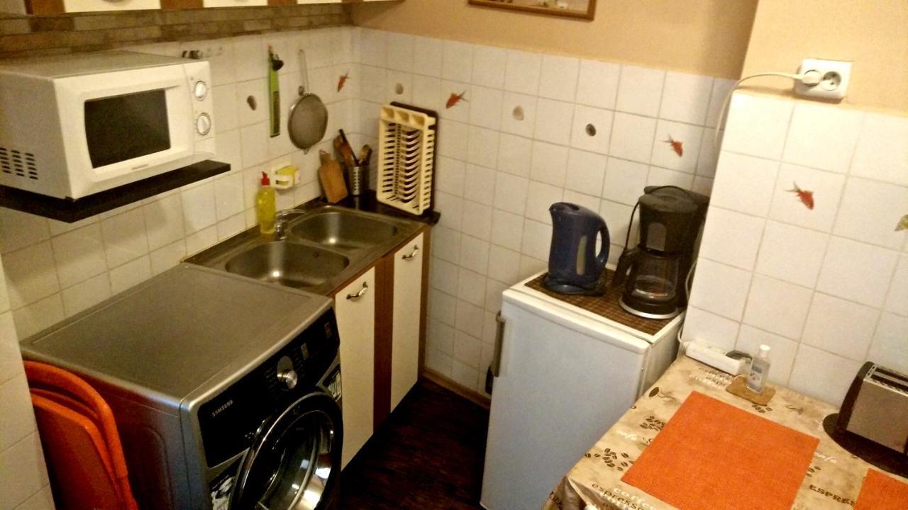 Studio Amzei Бухарест Екстер'єр фото